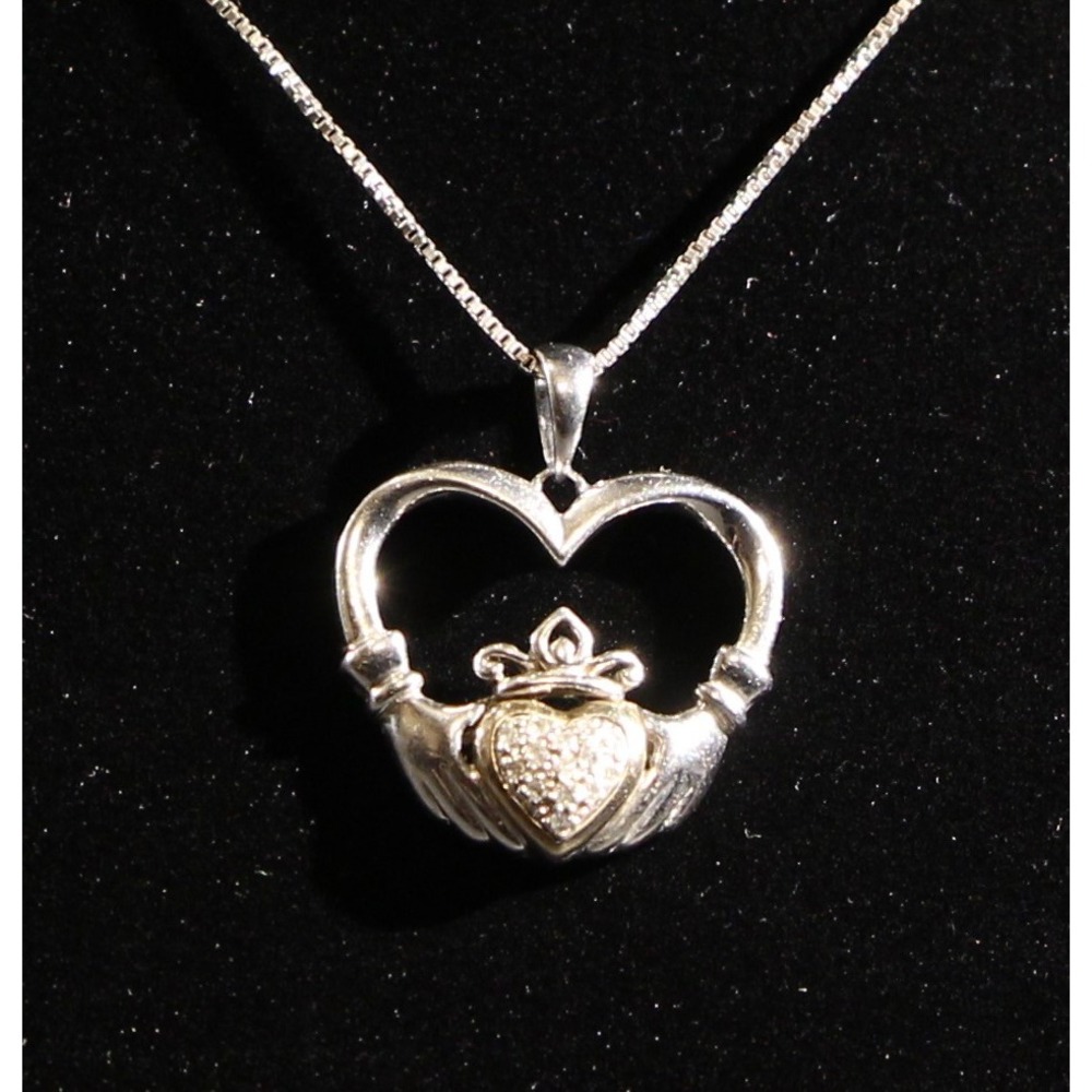 Irish Claddagh Necklace with Chain 18" Sterling Silver Marked 925 14K AG  (A5)